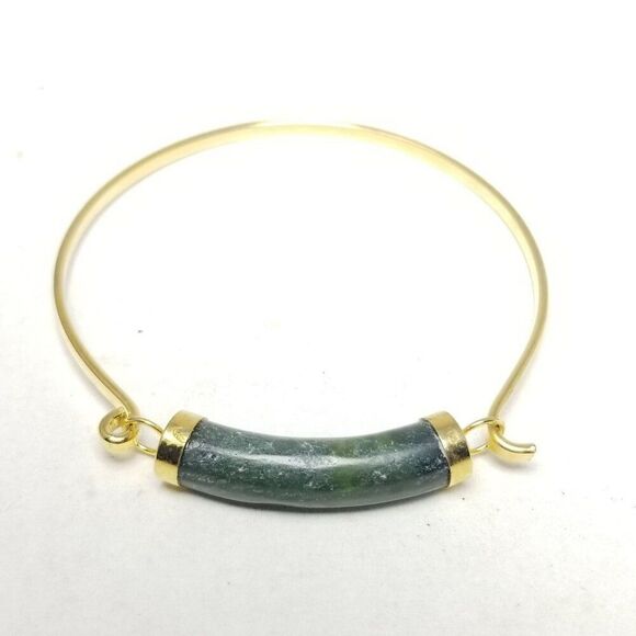 Vintage Gold Tone and Green Bangle Bracelet, Minimal Design, Stacking Estate - Picture 5 of 5